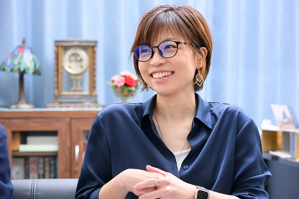 「スキャンがめっちゃ楽になったよねとみんな言っています」と四方さん