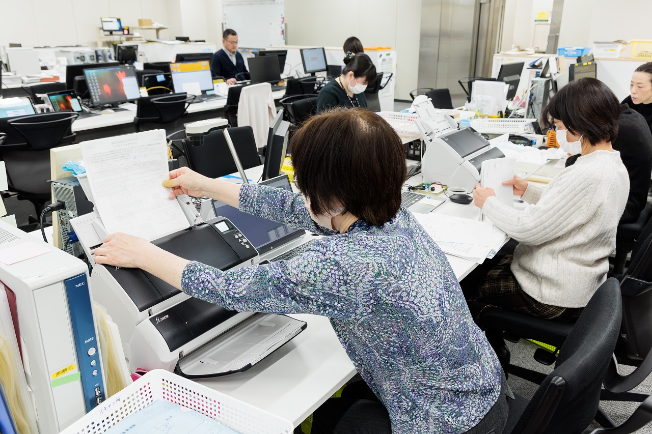 スキャン作業を行う様子