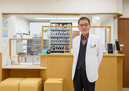 複合機を「fiシリーズ」に置き換えて報告書などの書類データ化を大幅に効率アップ