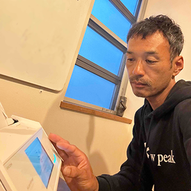 ScanSnapをお使い中の渡辺さん