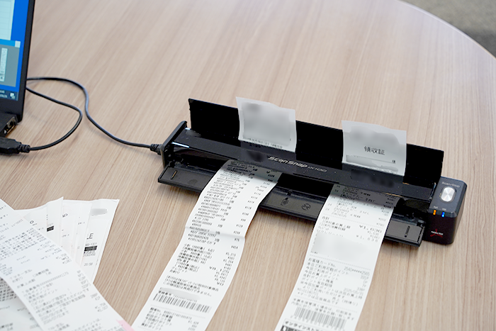 ScanSnap iX100 レシート読み取り 2枚ずつ