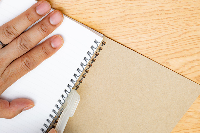 リングノート用リムーバーの使い方