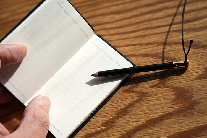 ジェットエースと付属の鉛筆