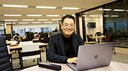 営業・鶴岡洋介さん