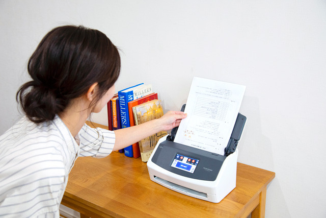 もう紙はためない！整理収納にも役立つ3つの活用方法